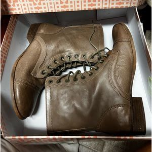 Gianni Bini boots